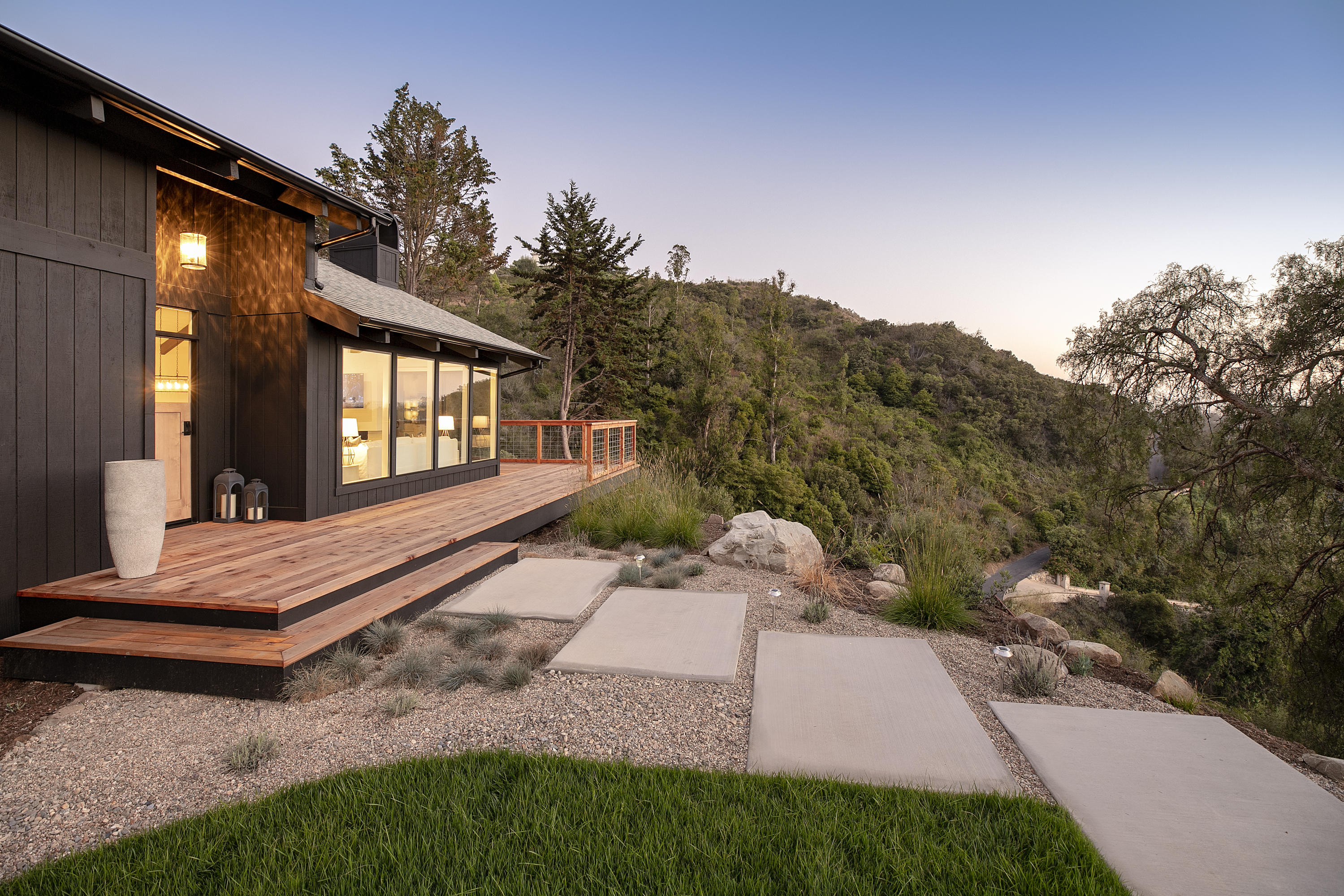 168 Canon View Road Montecito, CA 93108 - Photo 8 of 34 Entry