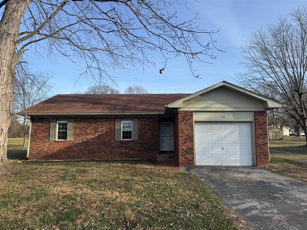 646 Memphis Junction Road Bowling Green, KY 42101 - Photo 1 of 12 Gallery Image 1