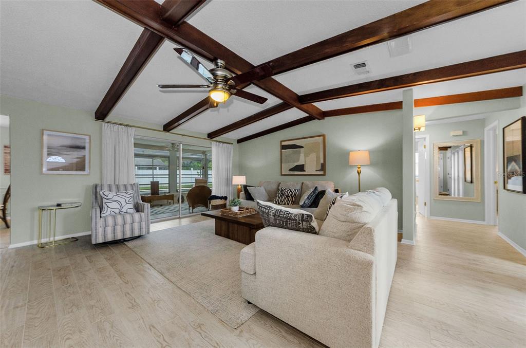 1525 Ruth Road Dunedin, FL 34698 - Photo 5 of 40