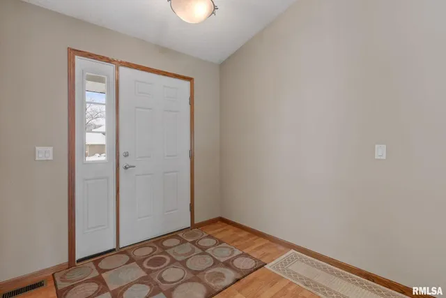 $395,000 | 6112 34th Ave A Court, Moline, IL 61265