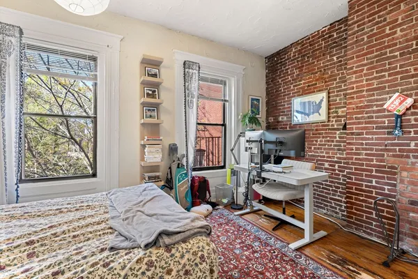 $4,300 | 50 Union Park, Unit 3, Boston, MA 02118
