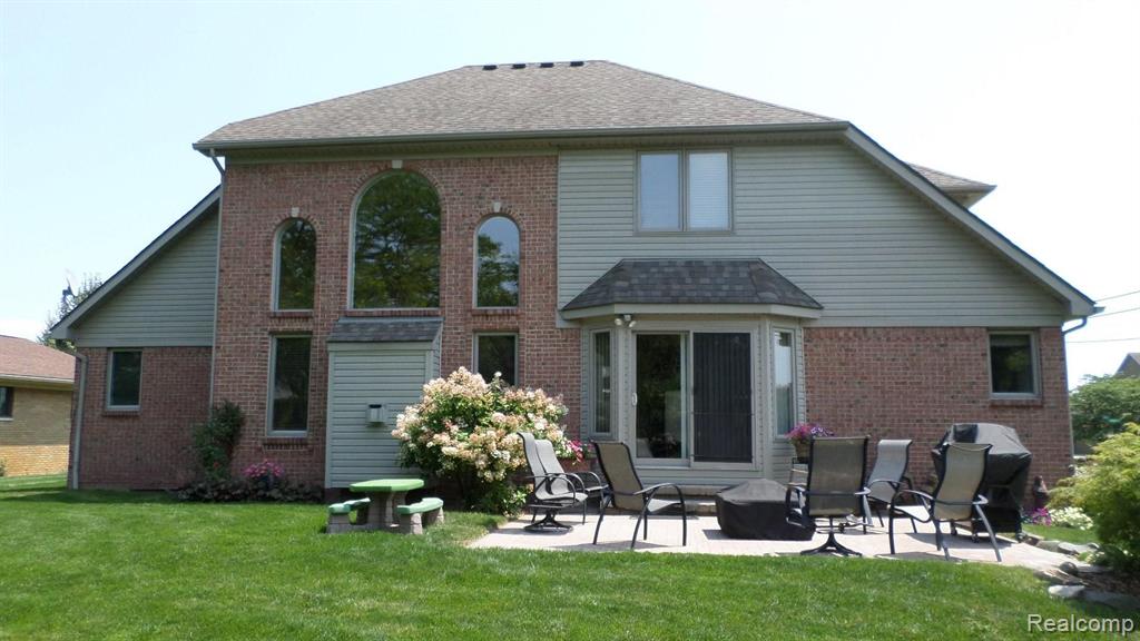49603 Compass Point Drive Chesterfield, MI 48047 - Photo 8 of 89