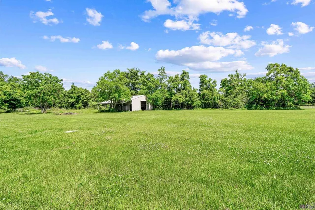 $644,900 | 9365 Highway 936, St. Amant, LA 70774