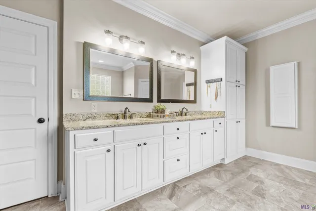 $644,900 | 9365 Highway 936, St. Amant, LA 70774