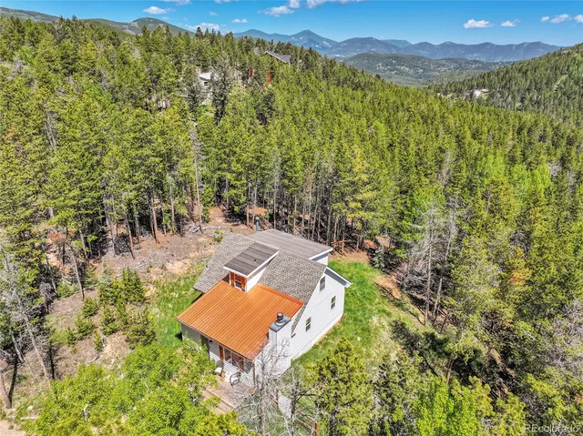 a view of a yard with a trees