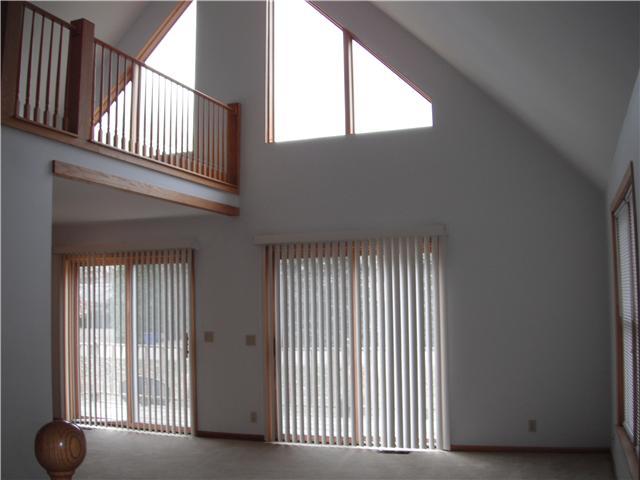 670 Citation Road Southwest Pataskala, OH 43062 - Photo 4 of 24