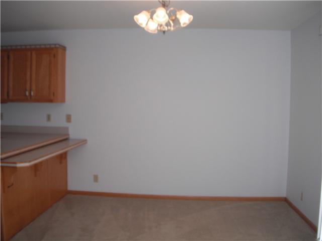 670 Citation Road Southwest Pataskala, OH 43062 - Photo 6 of 24