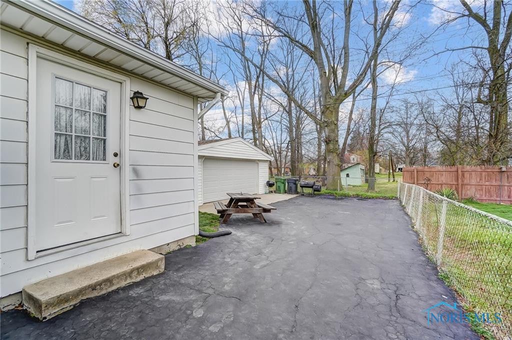 1106 Rosedale Street Maumee, OH 43537 - Photo 37 of 41 Gallery Image 37