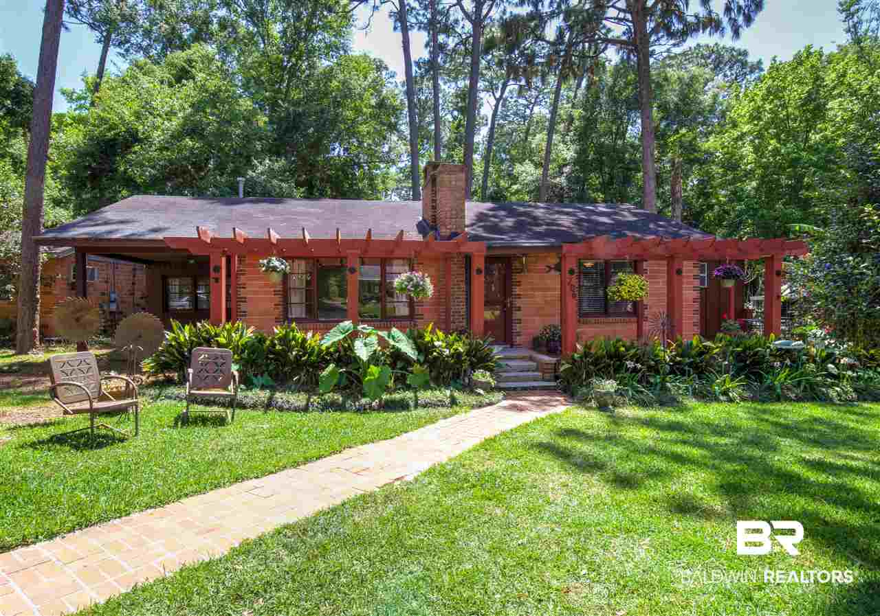 206 Orange Avenue Fairhope, AL 36532 - Photo 1 of 32