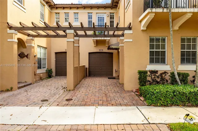 a view of outdoor space yard and patio