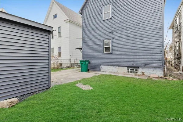 $274,900 | 25 Hartman Place, Buffalo, NY 14207