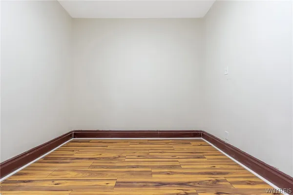 $274,900 | 25 Hartman Place, Buffalo, NY 14207