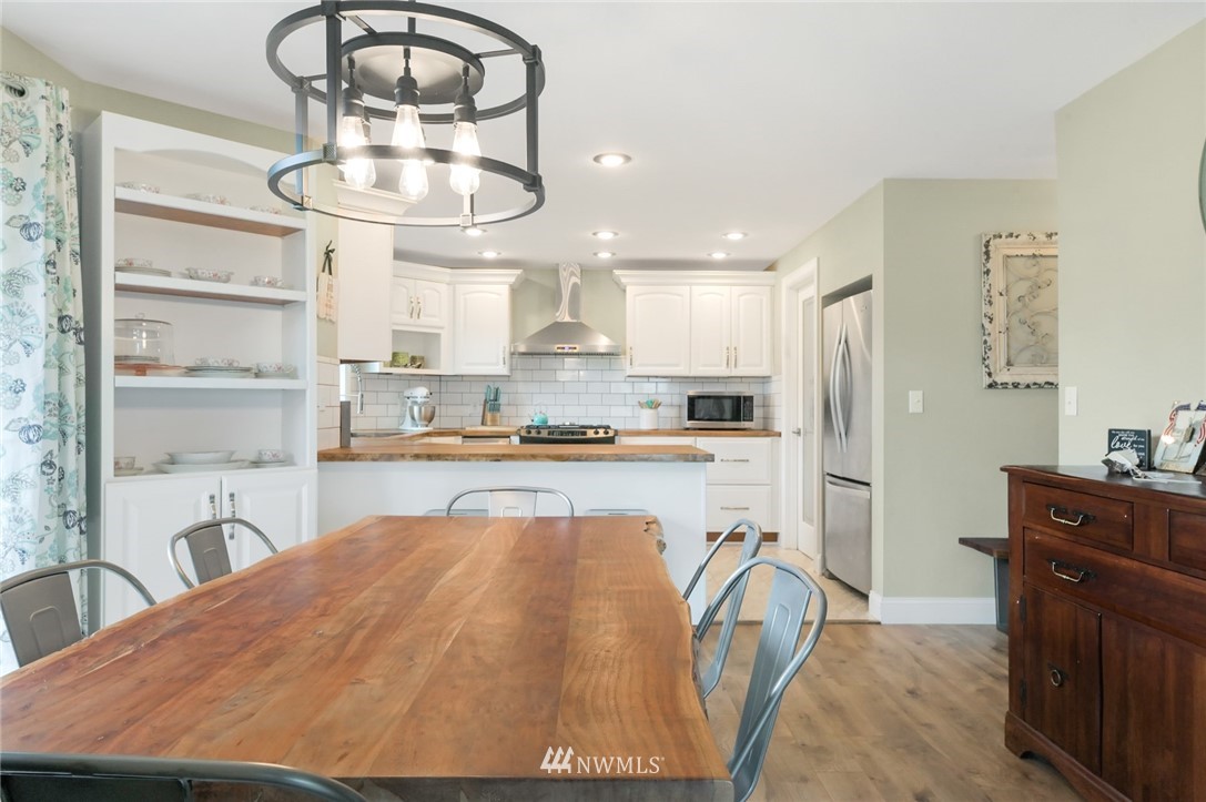 810 North Waugh Road Mount Vernon, WA 98273 - Photo 17 of 40 Gallery Image 17