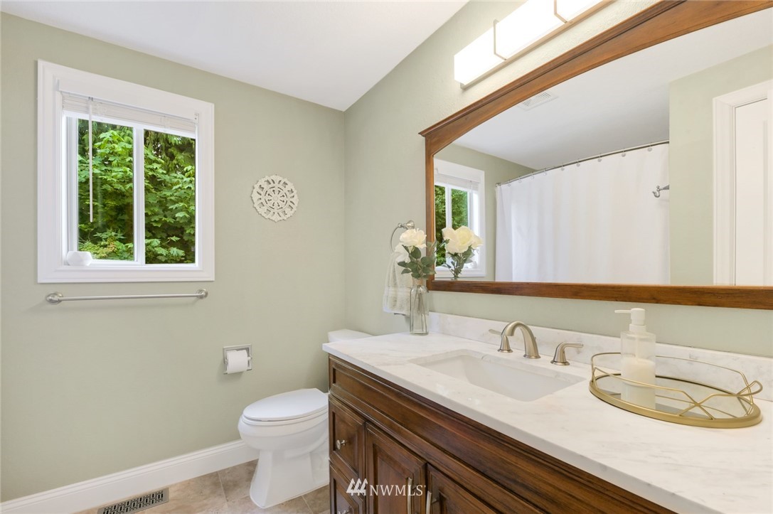 810 North Waugh Road Mount Vernon, WA 98273 - Photo 27 of 40 Gallery Image 27