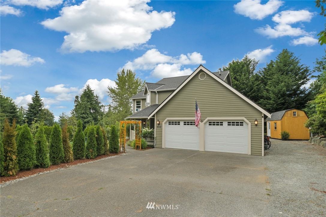810 North Waugh Road Mount Vernon, WA 98273 - Photo 4 of 40 Gallery Image 4