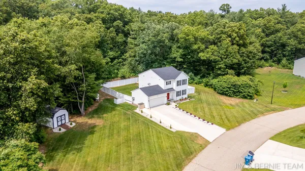 $399,900 | 1692 Ryan Woods Court, Allegan, MI 49010