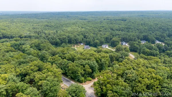 $399,900 | 1692 Ryan Woods Court, Allegan, MI 49010