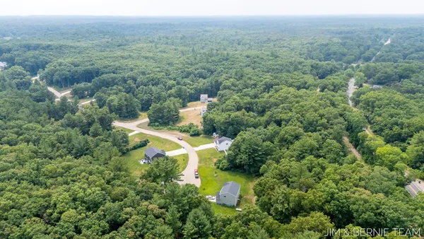 $399,900 | 1692 Ryan Woods Court, Allegan, MI 49010