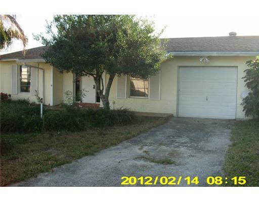 22228 Southwest 64th Way Boca Raton, FL 33428 - Photo 1 of 15 Primary Photo