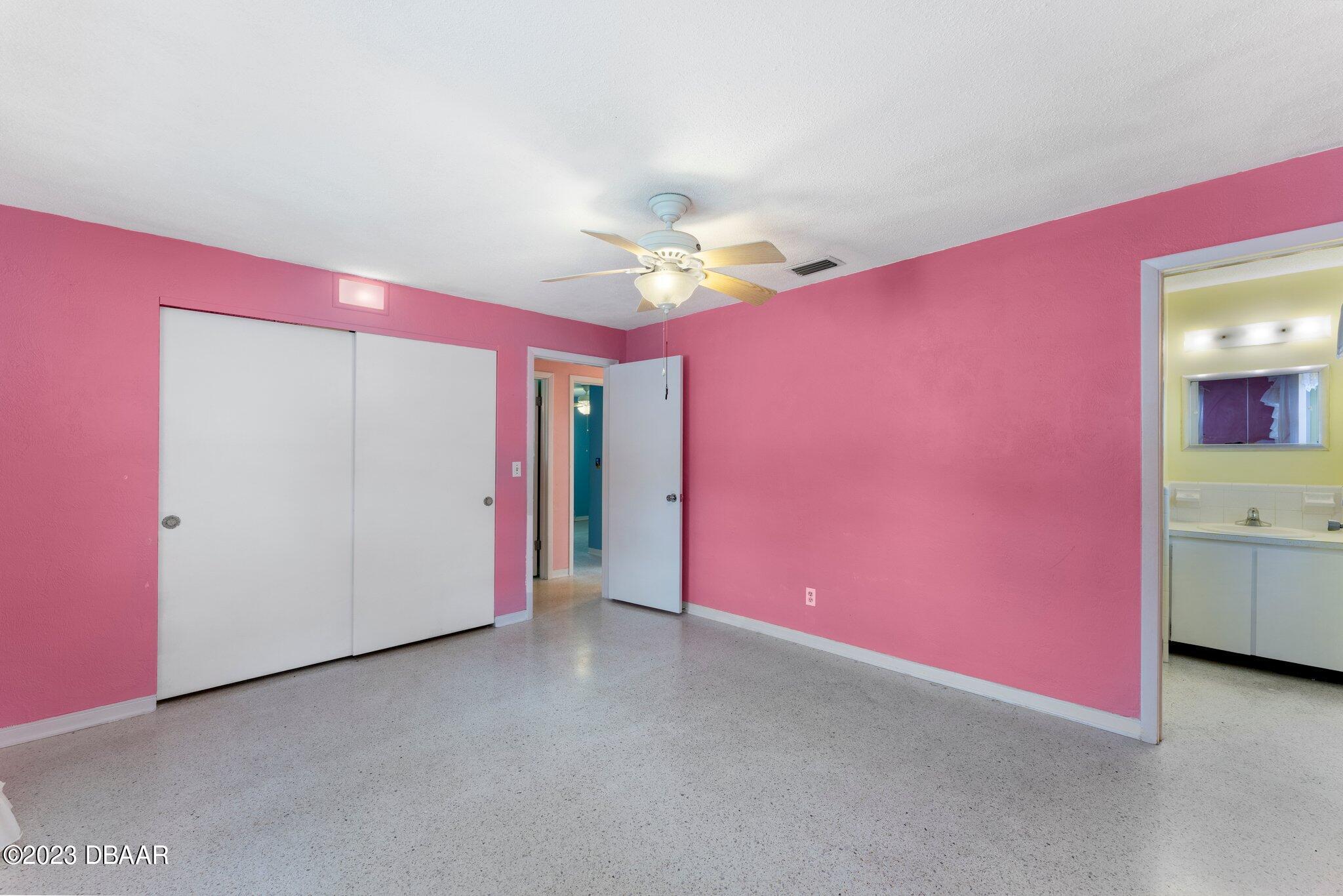 997 Parkwood Drive Ormond Beach, FL 32174 - Photo 13 of 25 997 Parkwood master room 1