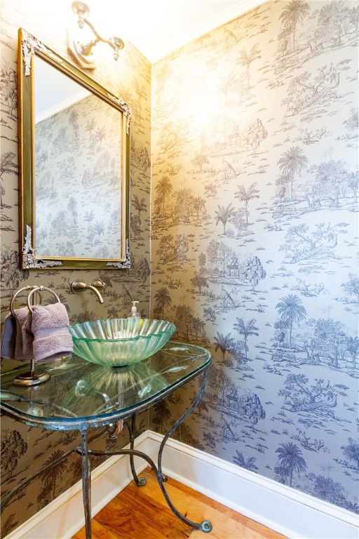 32 Broad Street Warren, RI 02885 - Photo 22 of 45 First Floor Powder Room