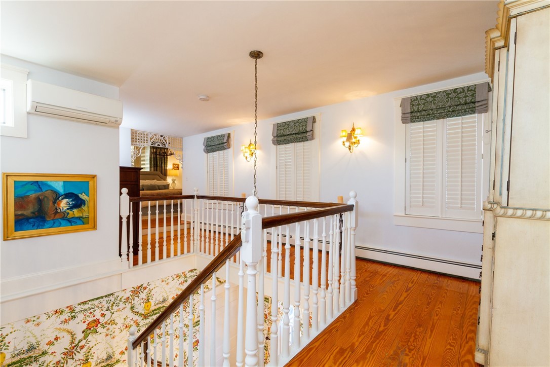 32 Broad Street Warren, RI 02885 - Photo 39 of 45 Third Floor landing