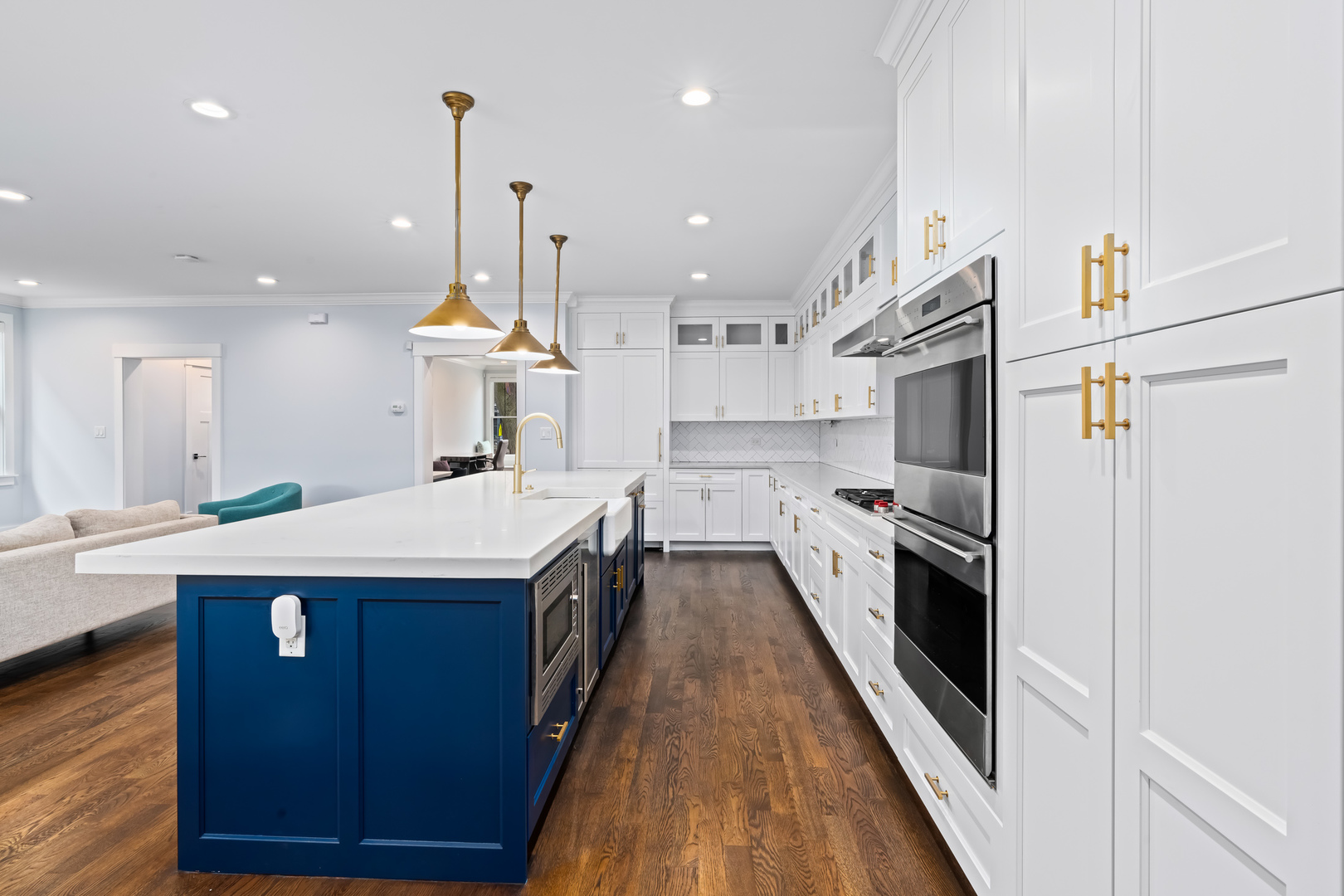 1841 West Addison Street Chicago, IL 60613 - Photo 11 of 48 Gallery Image 11