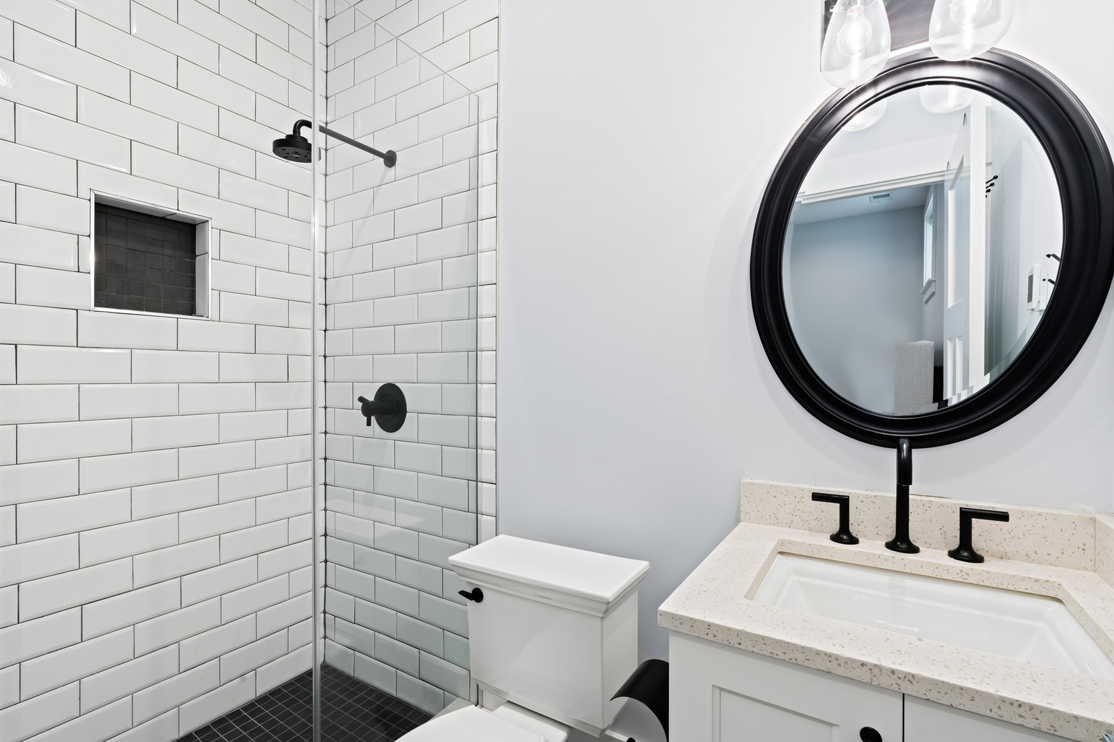 1841 West Addison Street Chicago, IL 60613 - Photo 34 of 48 Gallery Image 34