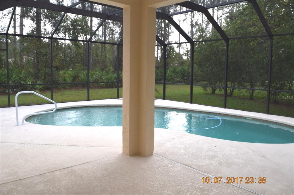260 Old Village Center Circle, Unit 8205 St. Augustine, FL 32084 - Photo 13 of 13 a bathroom with a bathtub and shower