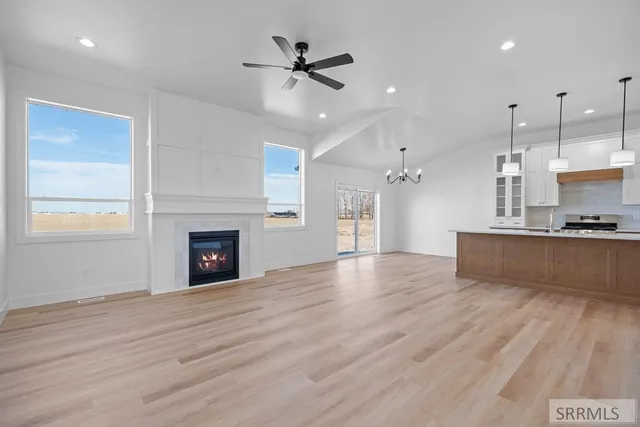 $646,000 | 862 East 1200 North, Shelley, ID 83274