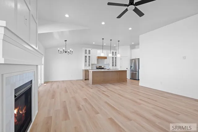 $646,000 | 862 East 1200 North, Shelley, ID 83274