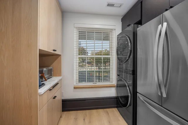 $4,000 | 2311 Wealthy Street Southeast, Unit 22, Grand Rapids, MI 49506