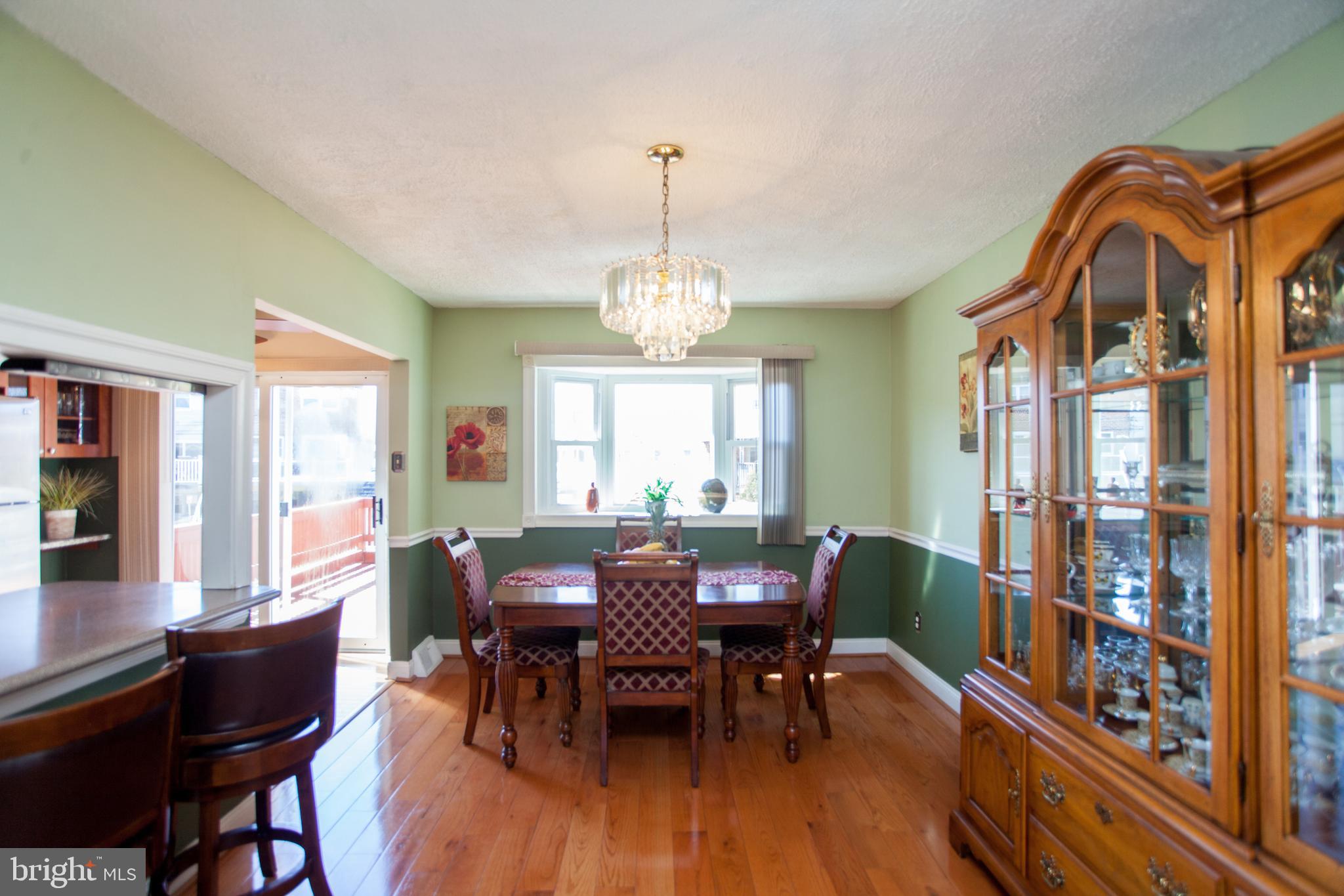 12516 Chilton Road Philadelphia, PA 19154 - Photo 11 of 73 Dining Room