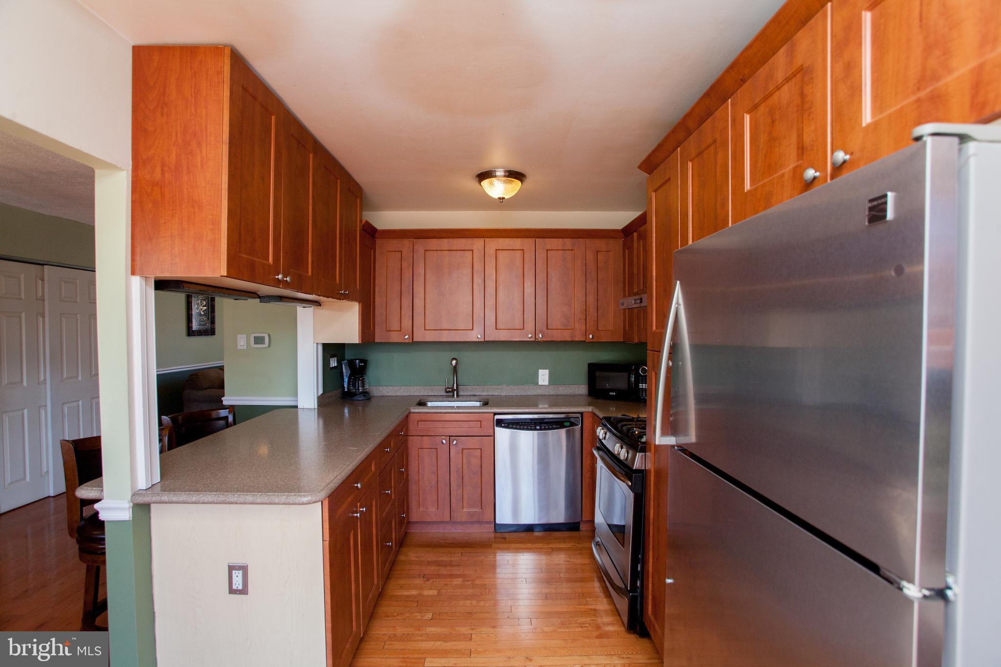 12516 Chilton Road Philadelphia, PA 19154 - Photo 20 of 73 Kitchen