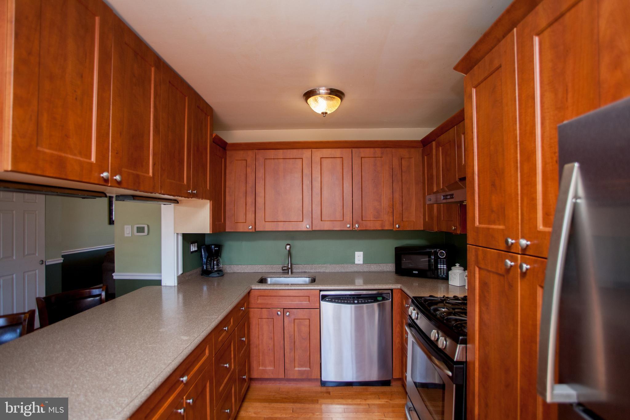 12516 Chilton Road Philadelphia, PA 19154 - Photo 24 of 73 Kitchen