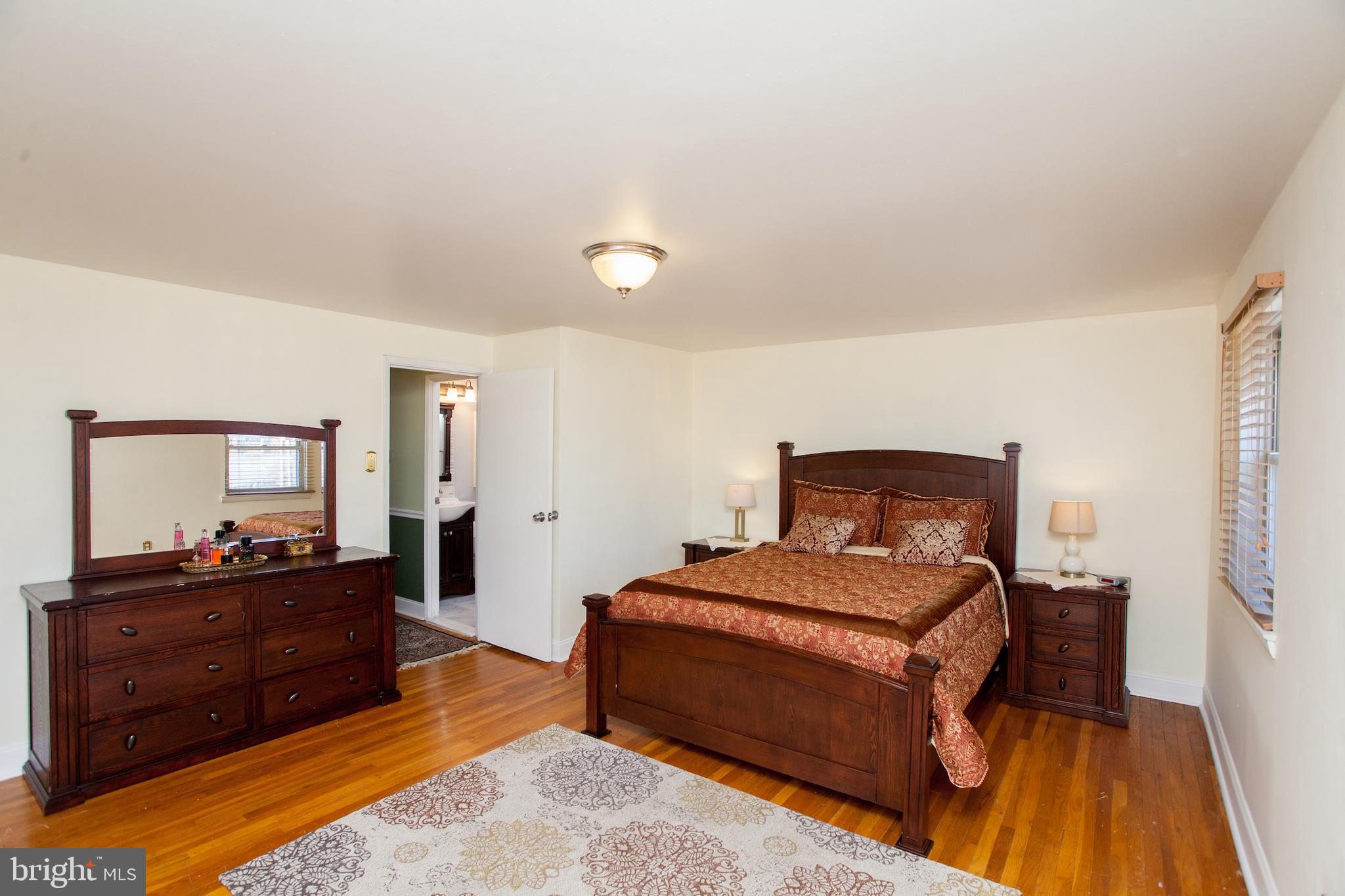 12516 Chilton Road Philadelphia, PA 19154 - Photo 29 of 73 Main Bedroom