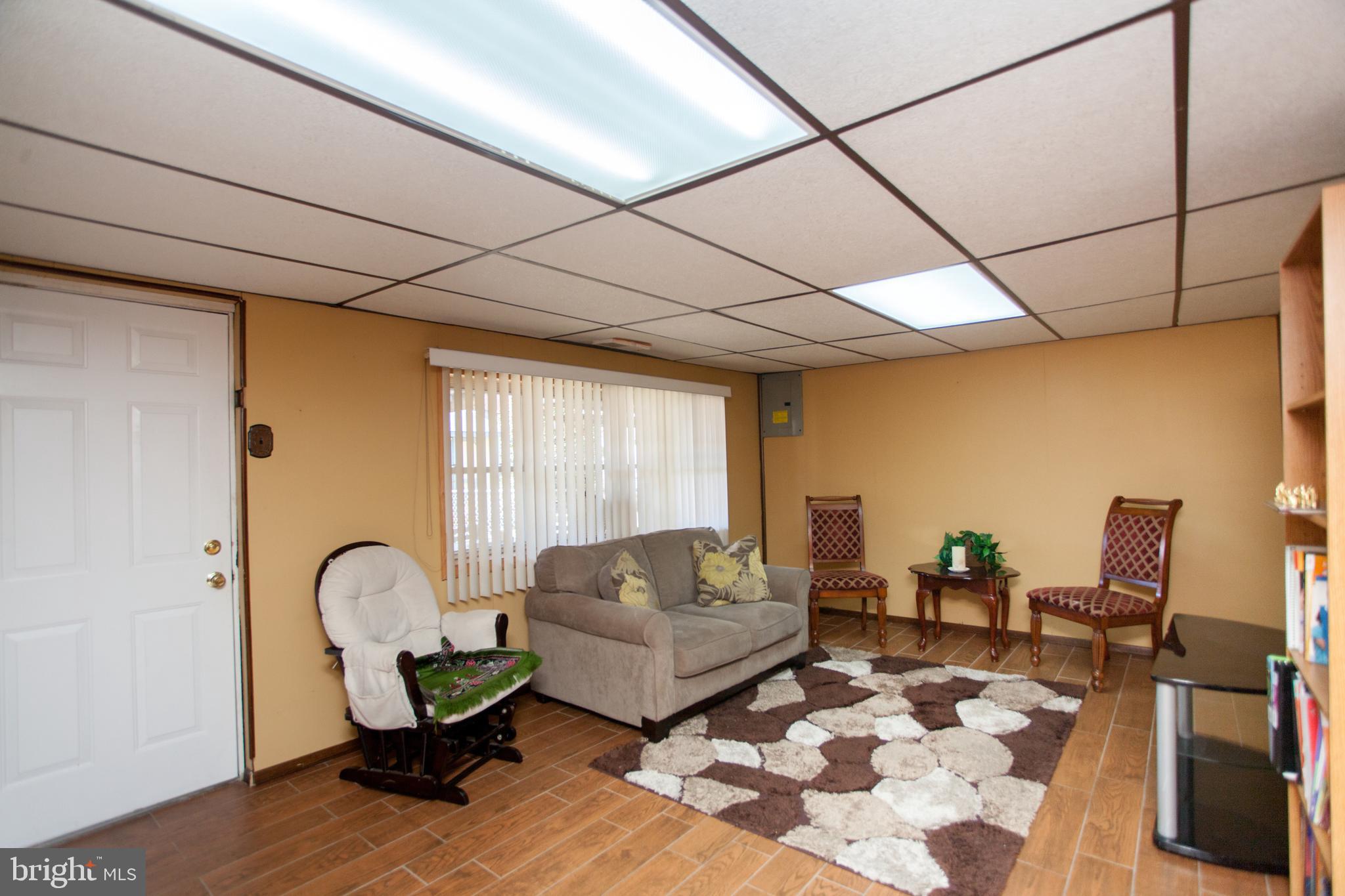 12516 Chilton Road Philadelphia, PA 19154 - Photo 46 of 73 Walkout Basement