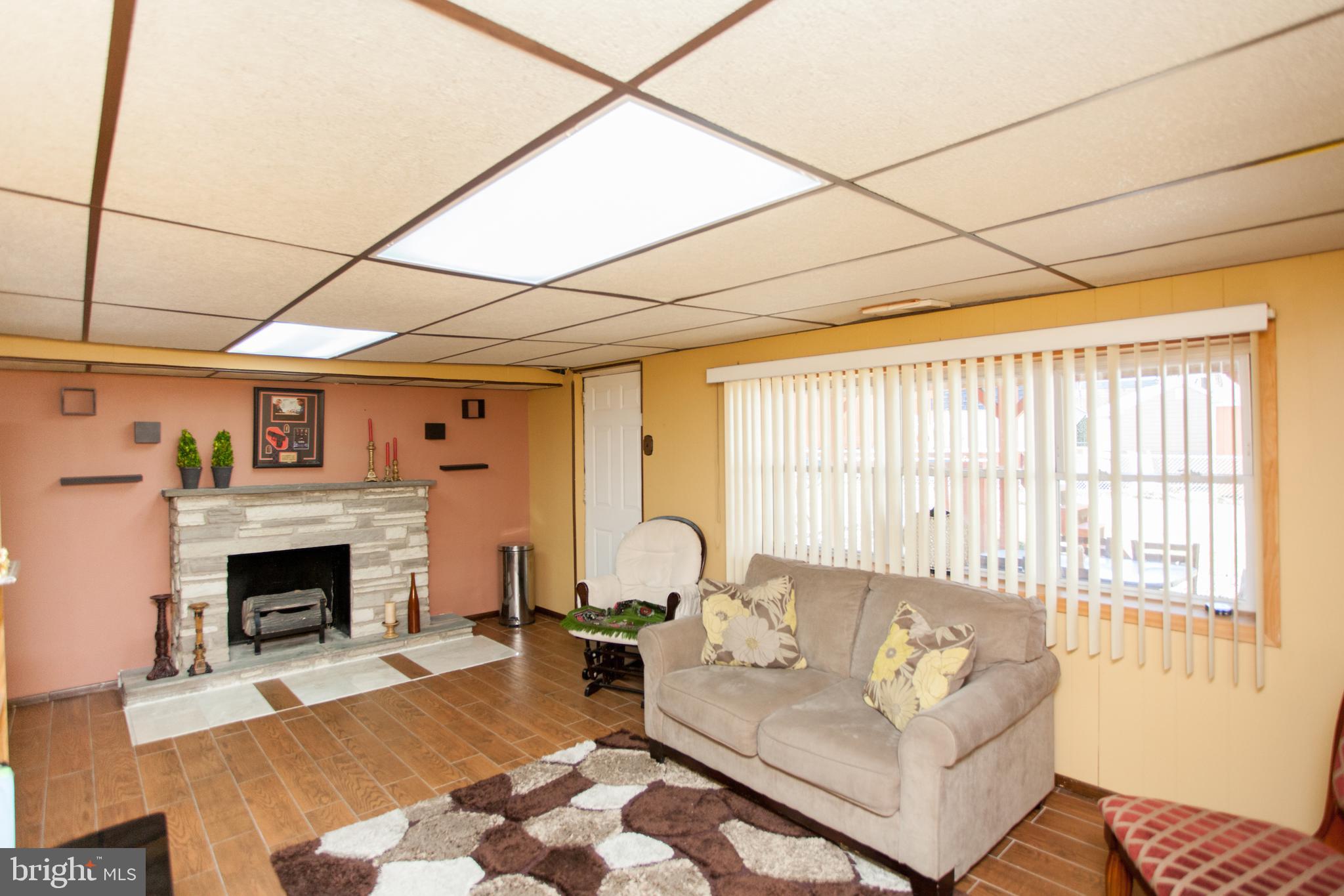 12516 Chilton Road Philadelphia, PA 19154 - Photo 48 of 73 Walkout Basement with Gas Fireplace