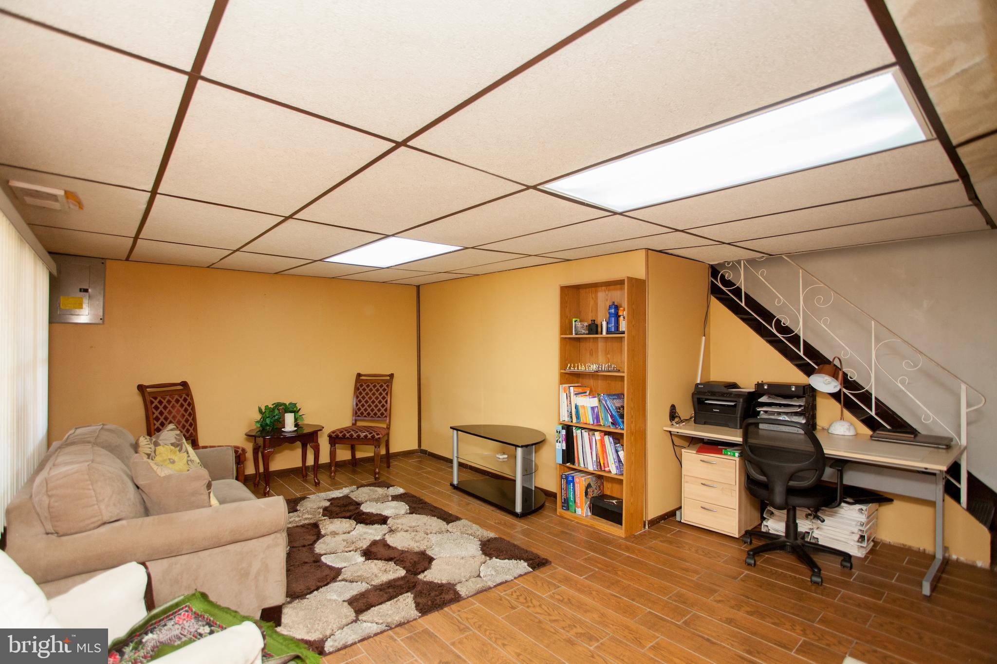 12516 Chilton Road Philadelphia, PA 19154 - Photo 51 of 73 Walkout Basement with Gas Fireplace