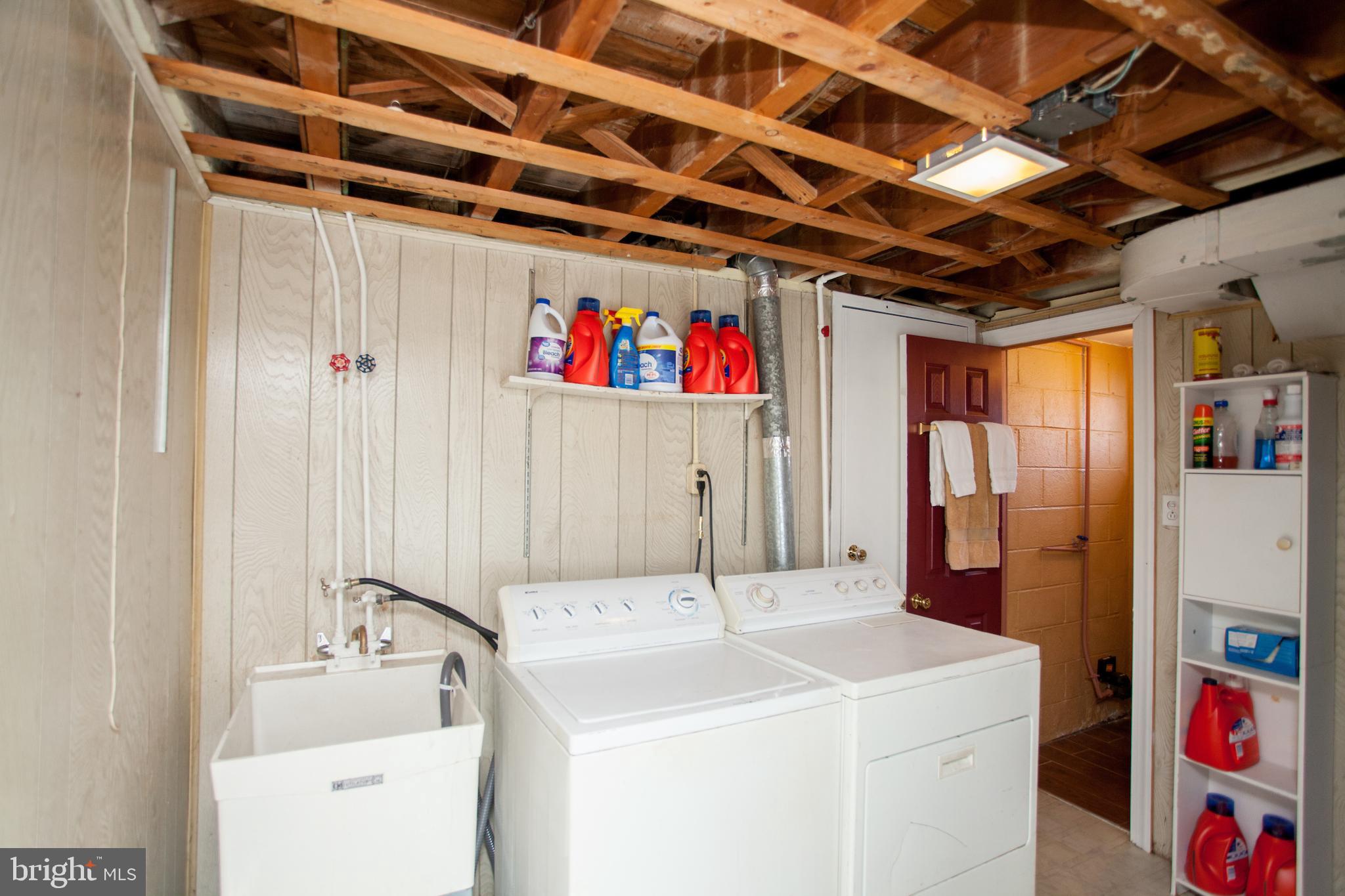 12516 Chilton Road Philadelphia, PA 19154 - Photo 52 of 73 Laundry Room in Basement