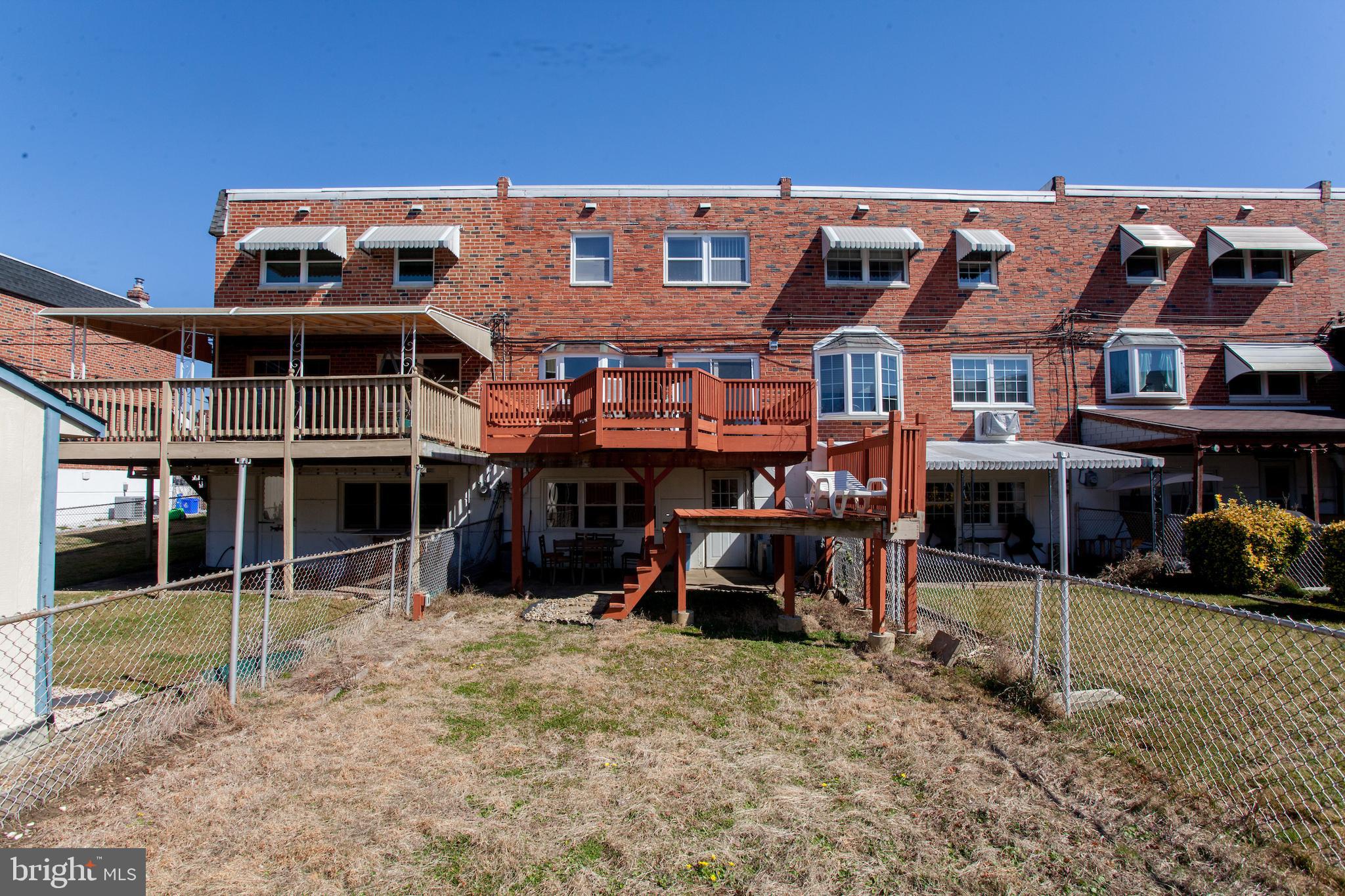 12516 Chilton Road Philadelphia, PA 19154 - Photo 63 of 73 Exterior Rear/ Fenced Yard