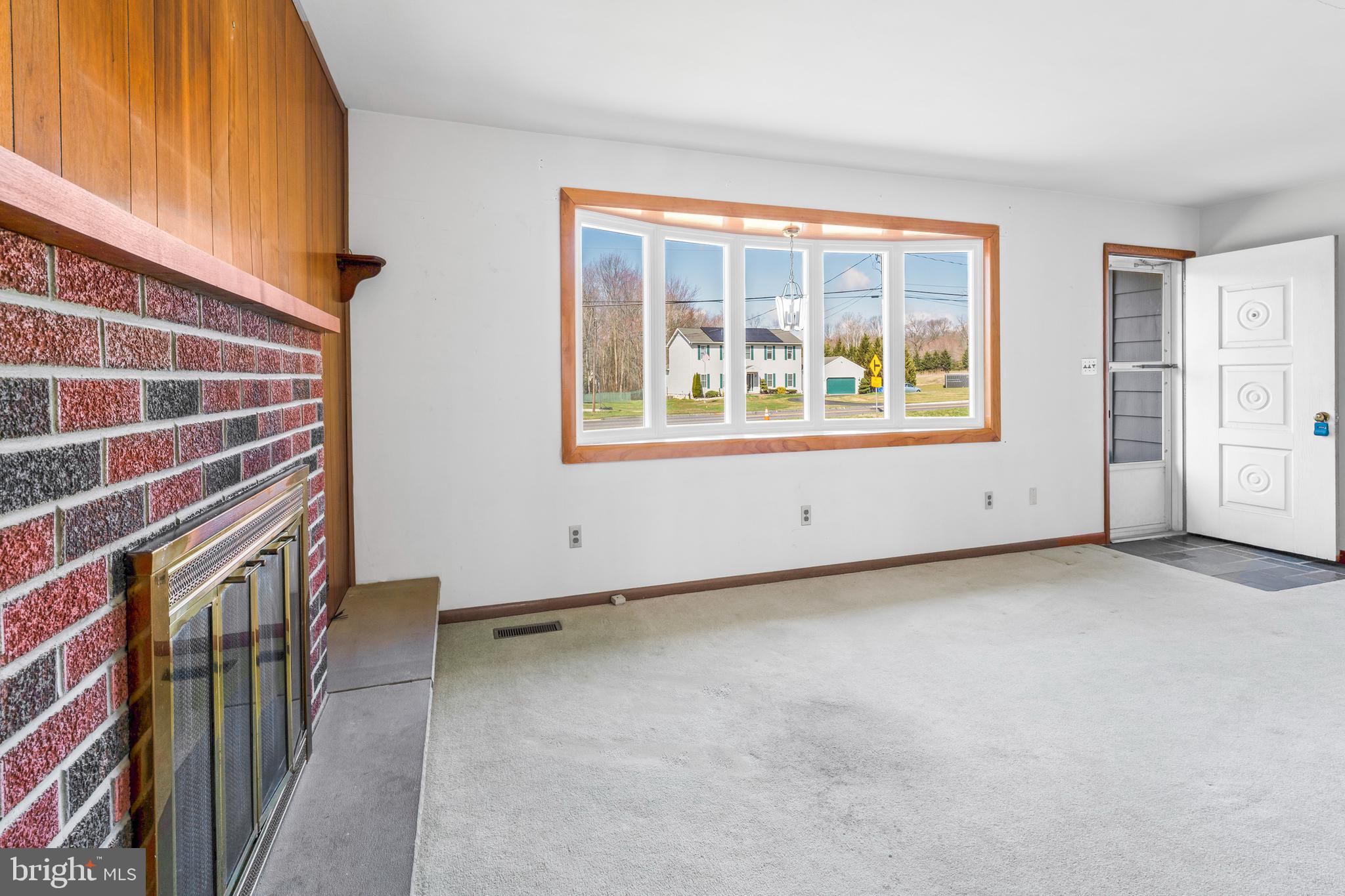 129 Barnsboro Road Sewell, NJ 08080 - Photo 13 of 56