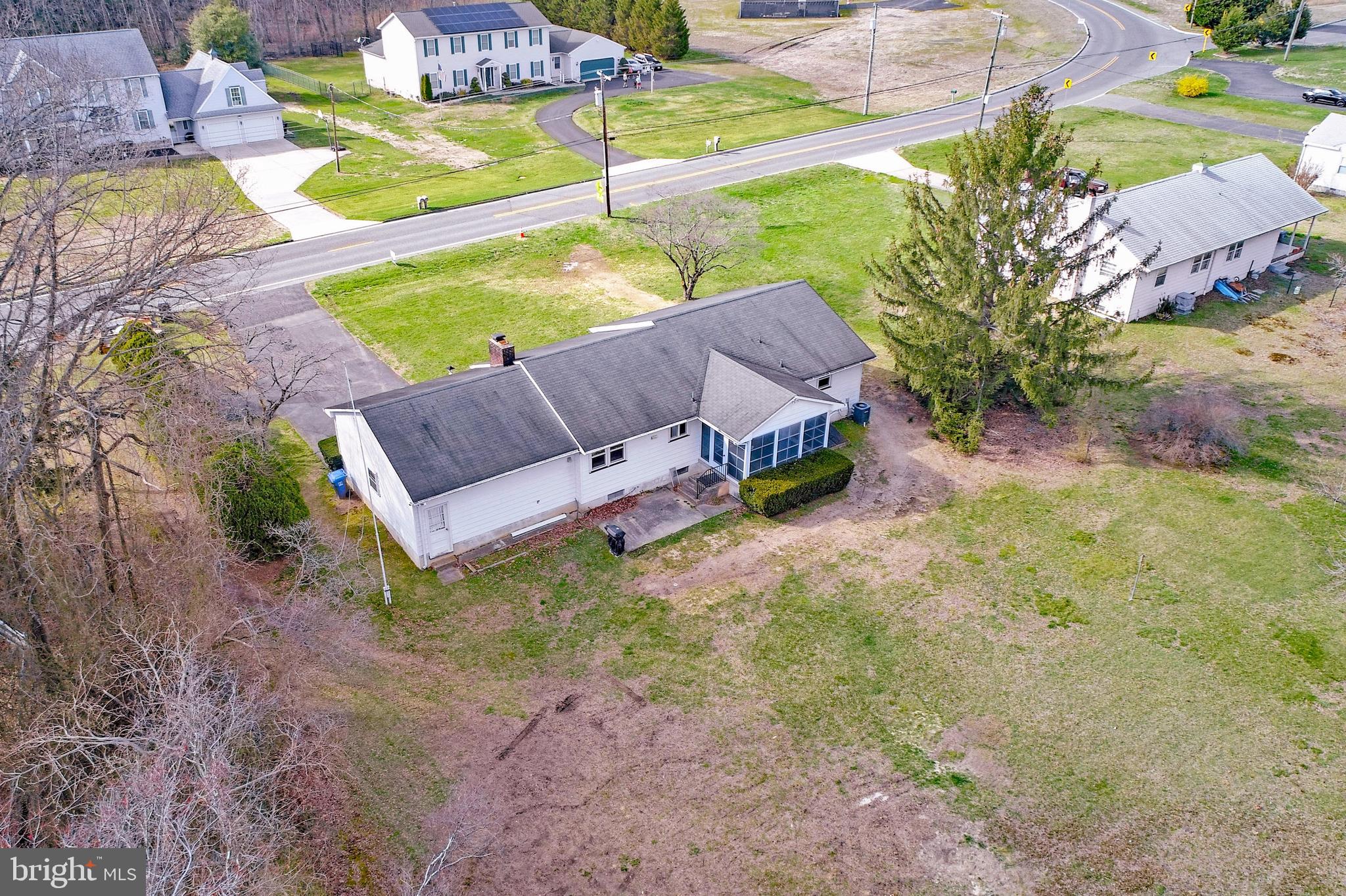 129 Barnsboro Road Sewell, NJ 08080 - Photo 43 of 56