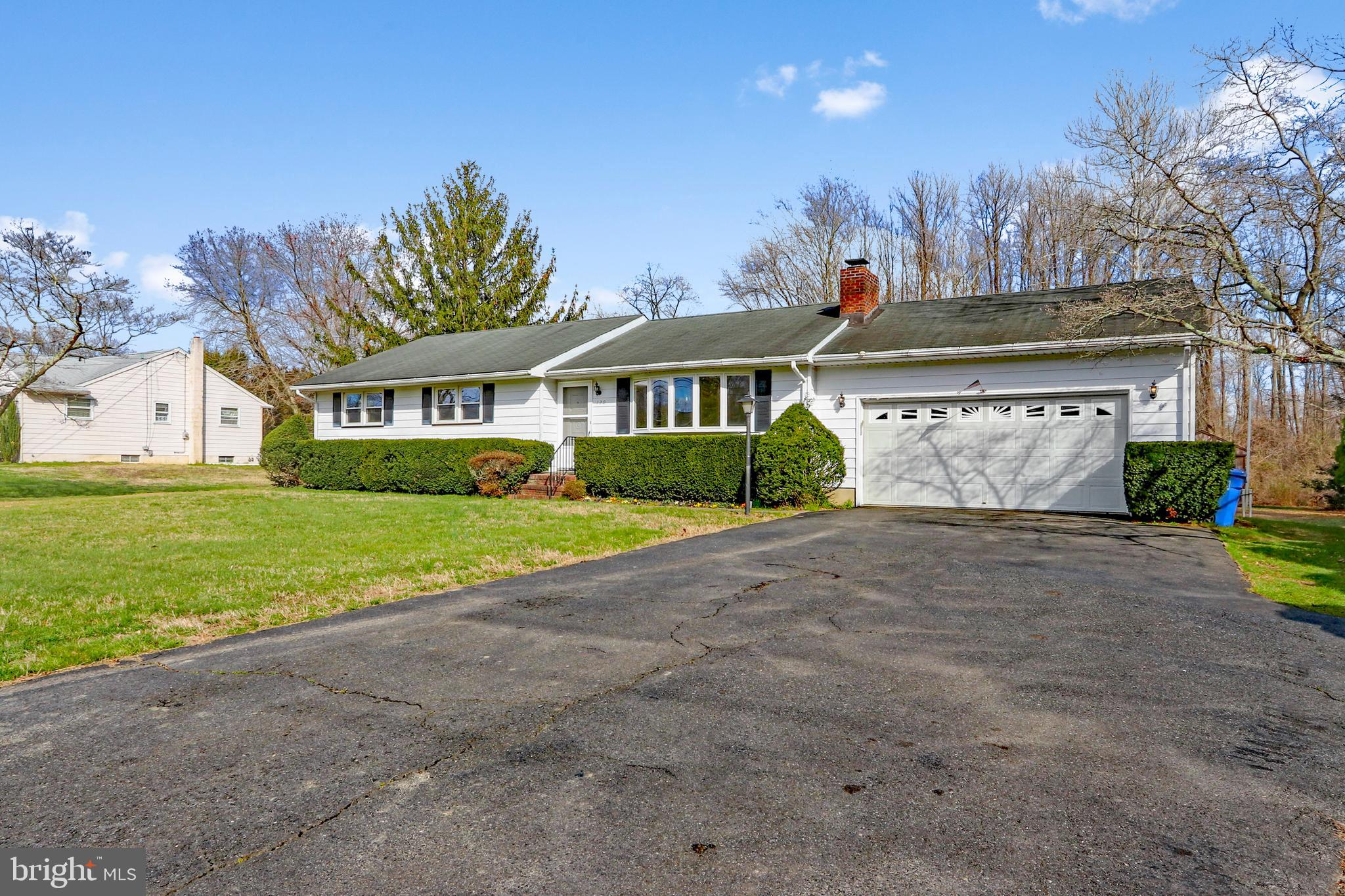129 Barnsboro Road Sewell, NJ 08080 - Photo 6 of 56