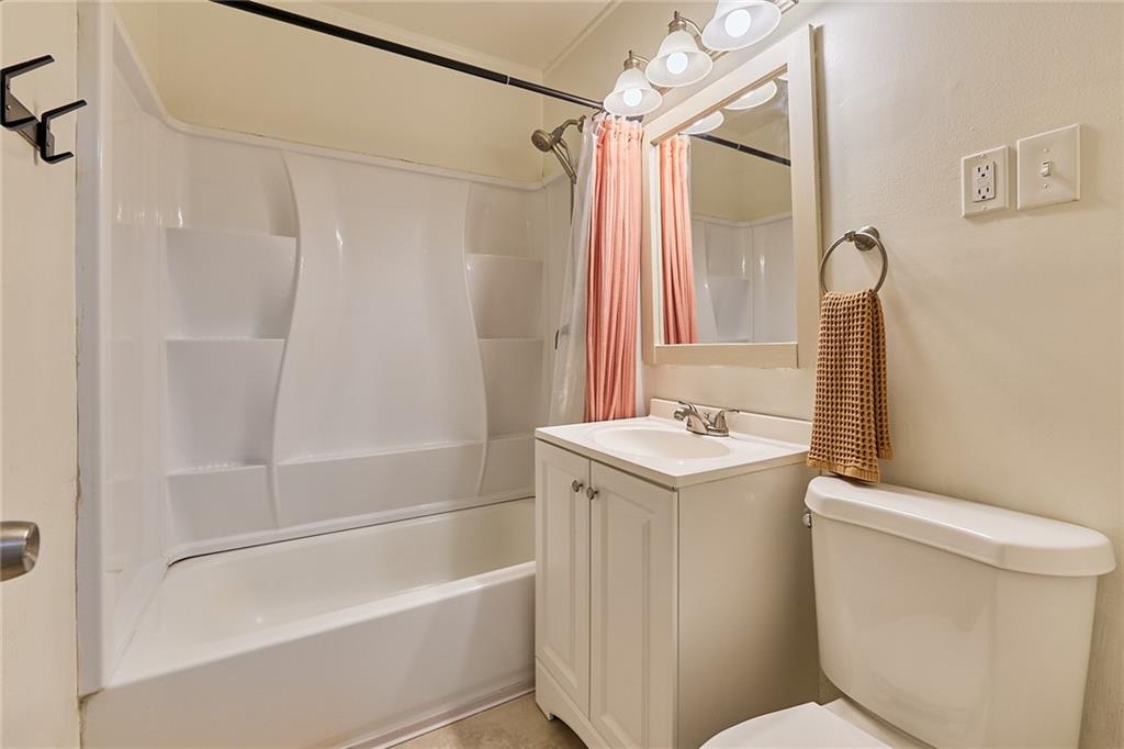 4801 Martha Truman Road Grandview, MO 64030 - Photo 14 of 25