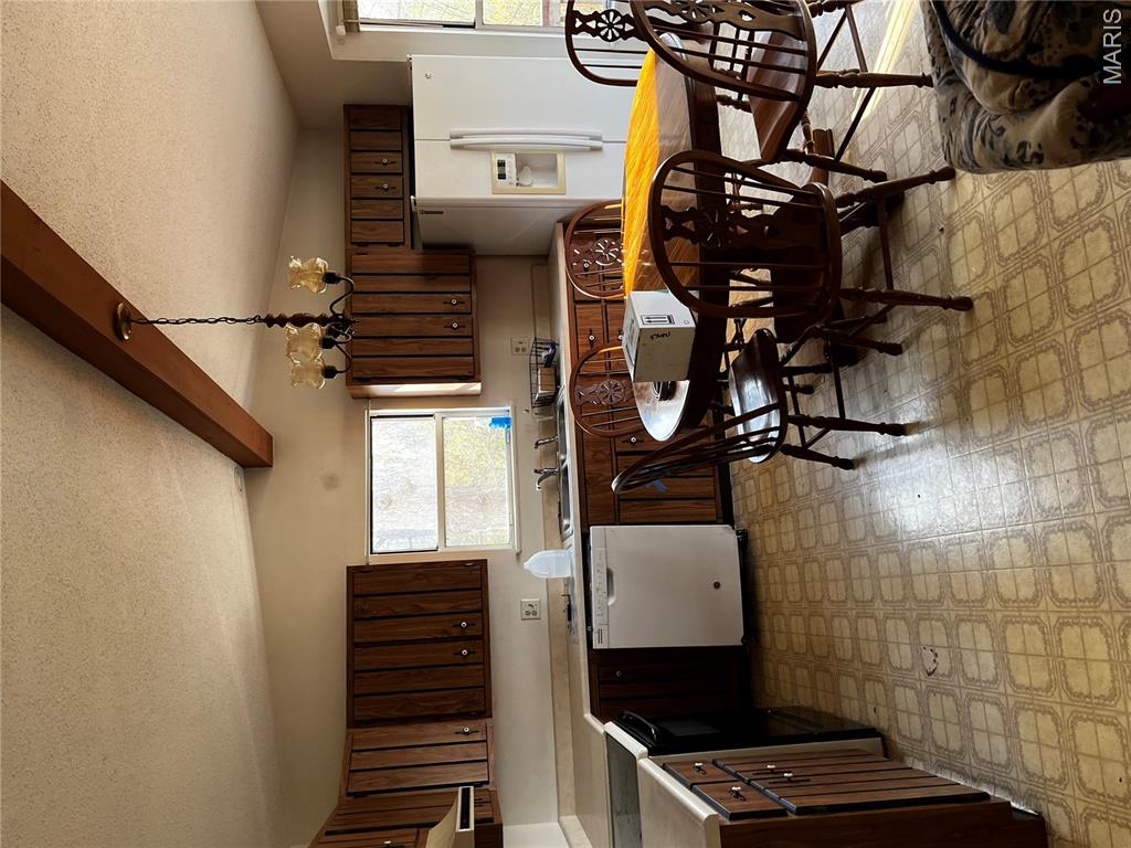8413 Logans Run Dittmer, MO 63023 - Photo 2 of 30