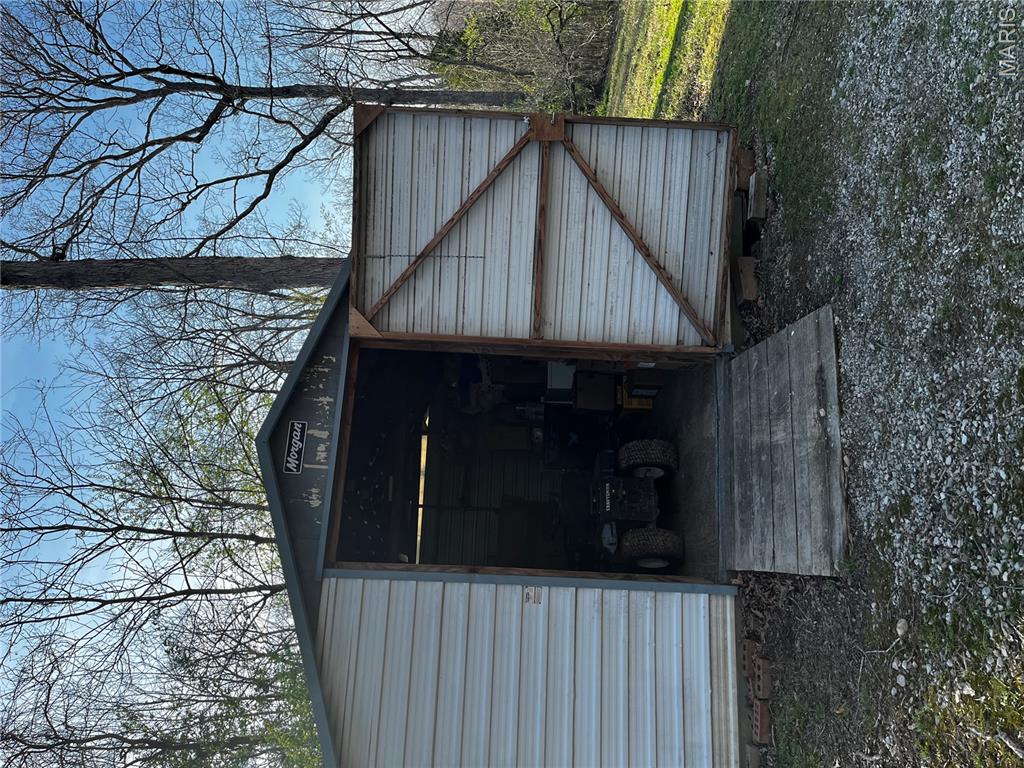 8413 Logans Run Dittmer, MO 63023 - Photo 24 of 30