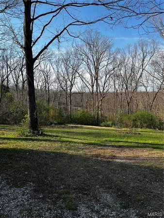 $255,000 | 8413 Logans Run, Dittmer, MO 63023