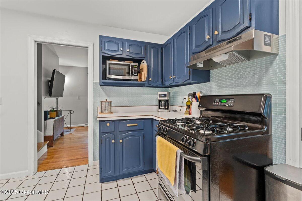 7 Loughberry Road Saratoga Springs, NY 12866 - Photo 15 of 35 22-DOD07742