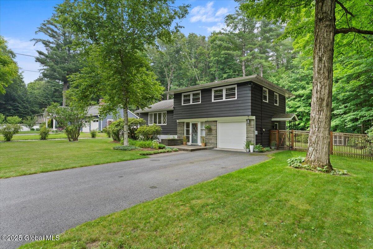 7 Loughberry Road Saratoga Springs, NY 12866 - Photo 2 of 35 19-DOD07733